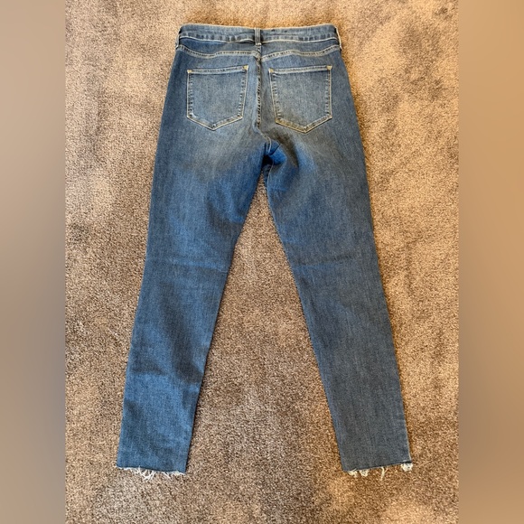 GAP Women's High Rise Button-Fly Jeans - Picture 5 of 7